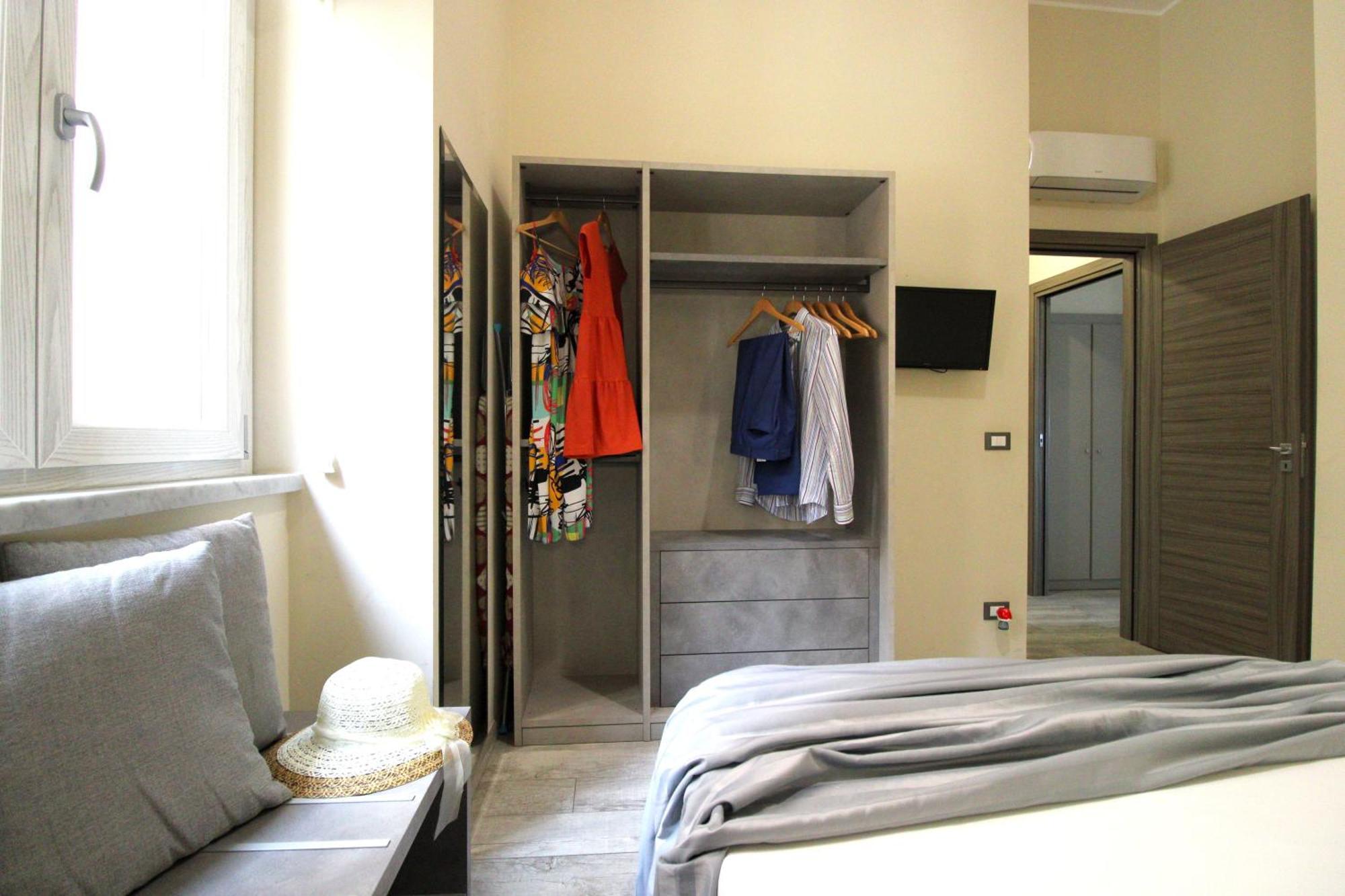 Capo D'Orlando Apartments - Doria 52 Экстерьер фото