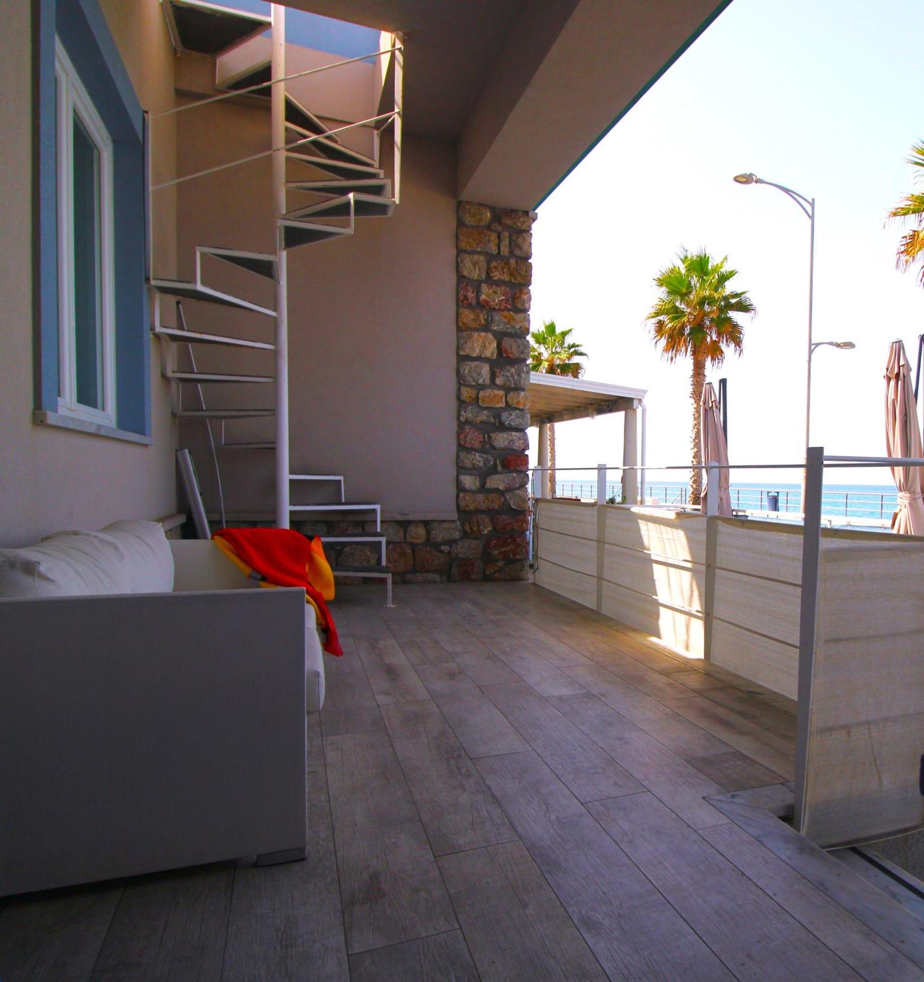 Capo D'Orlando Apartments - Doria 52 Экстерьер фото